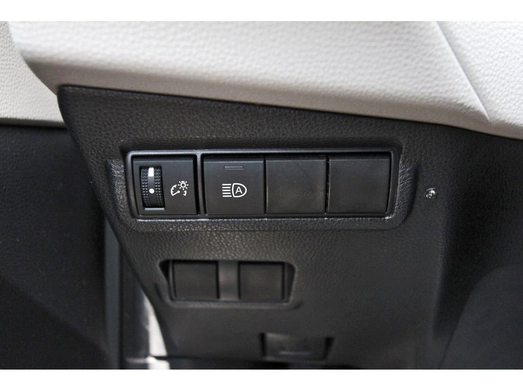 Used 2022 Toyota Corolla Cross LE FWD image 20