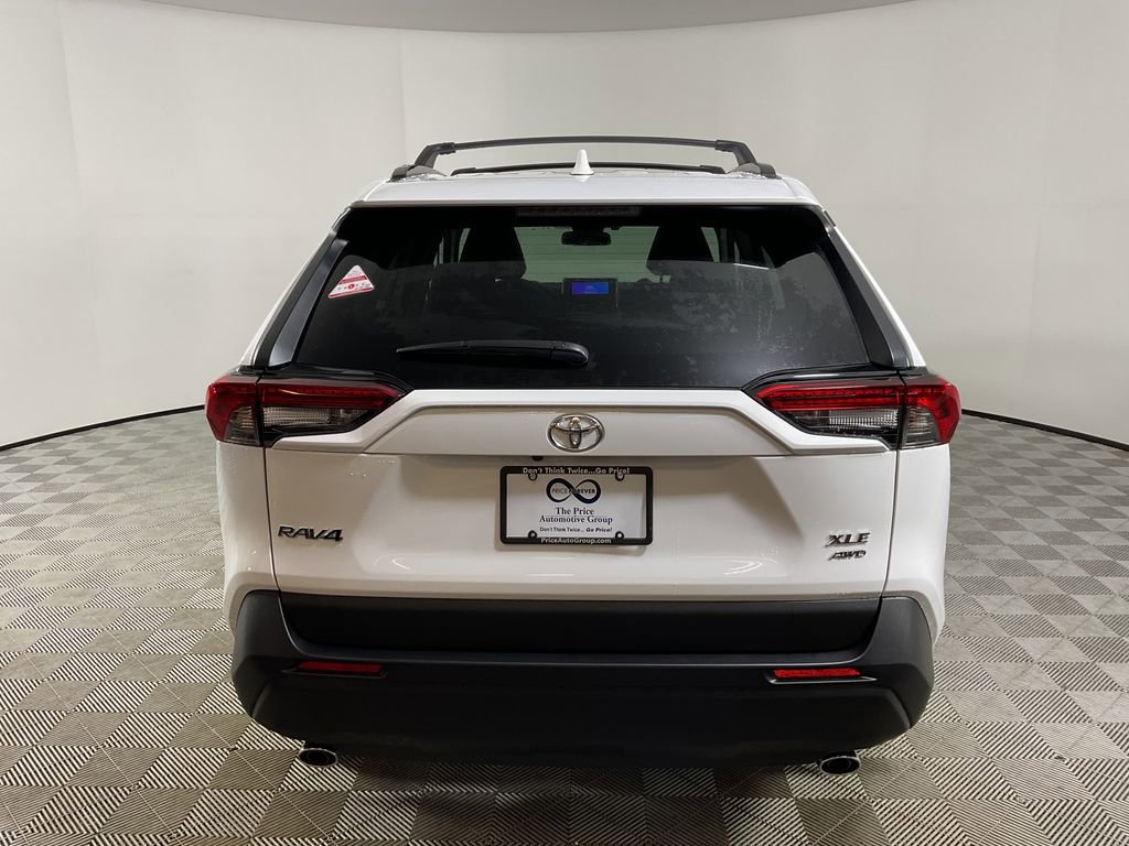 New 2025 Toyota RAV4 XLE image 7