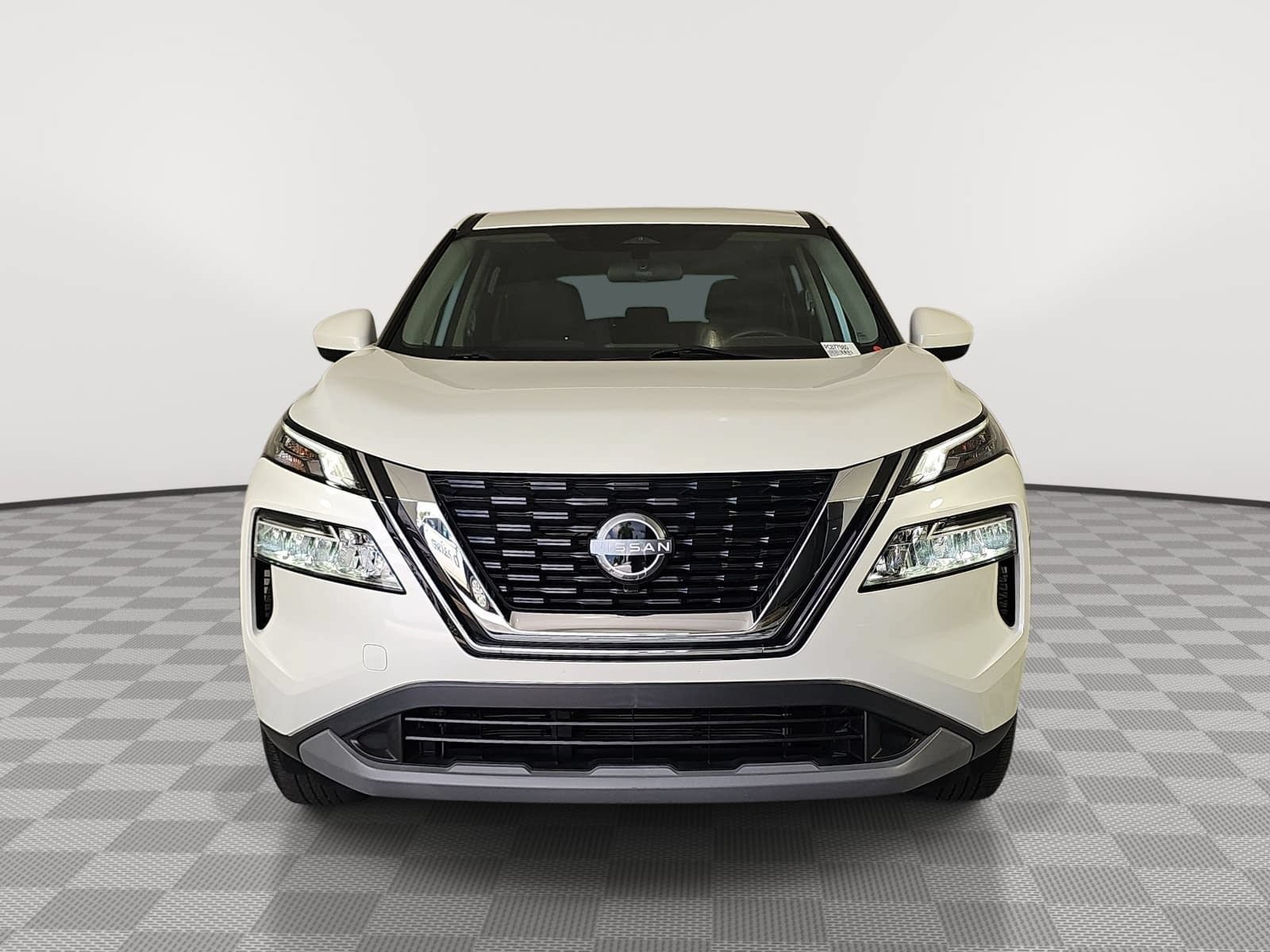 Used 2023 Nissan Rogue SV FWD image 3