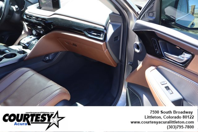 Used 2024 Acura MDX SH-AWD w/ Technology Package image 36