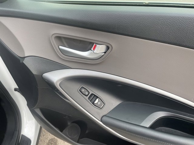 Used 2018 Hyundai Santa Fe Sport w/ 2.4L Value Package 02 image 44