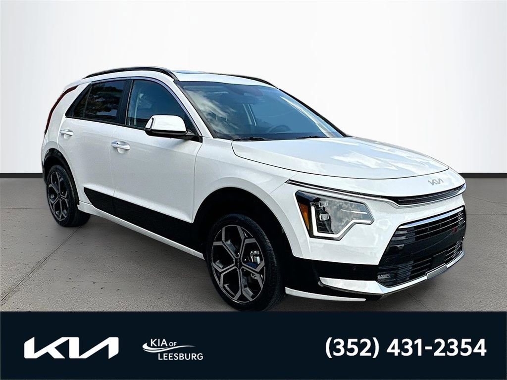 New 2026 Kia Niro SX Touring image 1