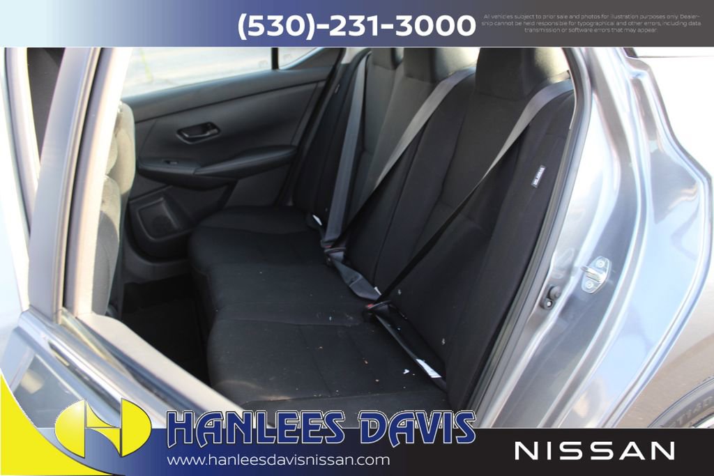 Used 2025 Nissan Sentra S image 13