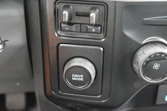 Used 2026 Ford F250 XL w/ XL Chrome Package RWD image 24