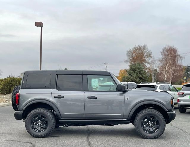 New 2025 Ford Bronco Big Bend w/ Black Diamond Package image 2
