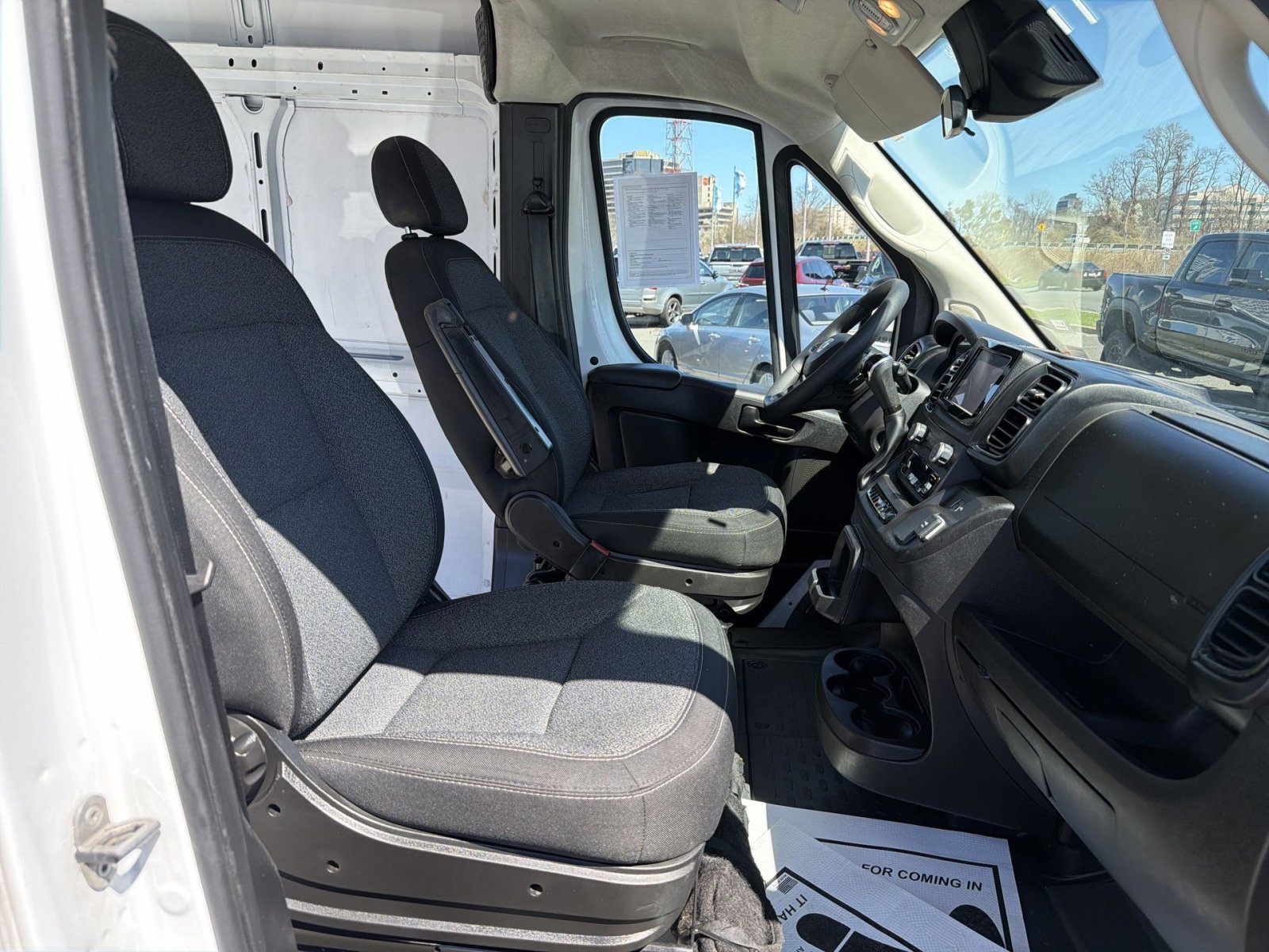 Used 2023 RAM ProMaster 2500 image 26