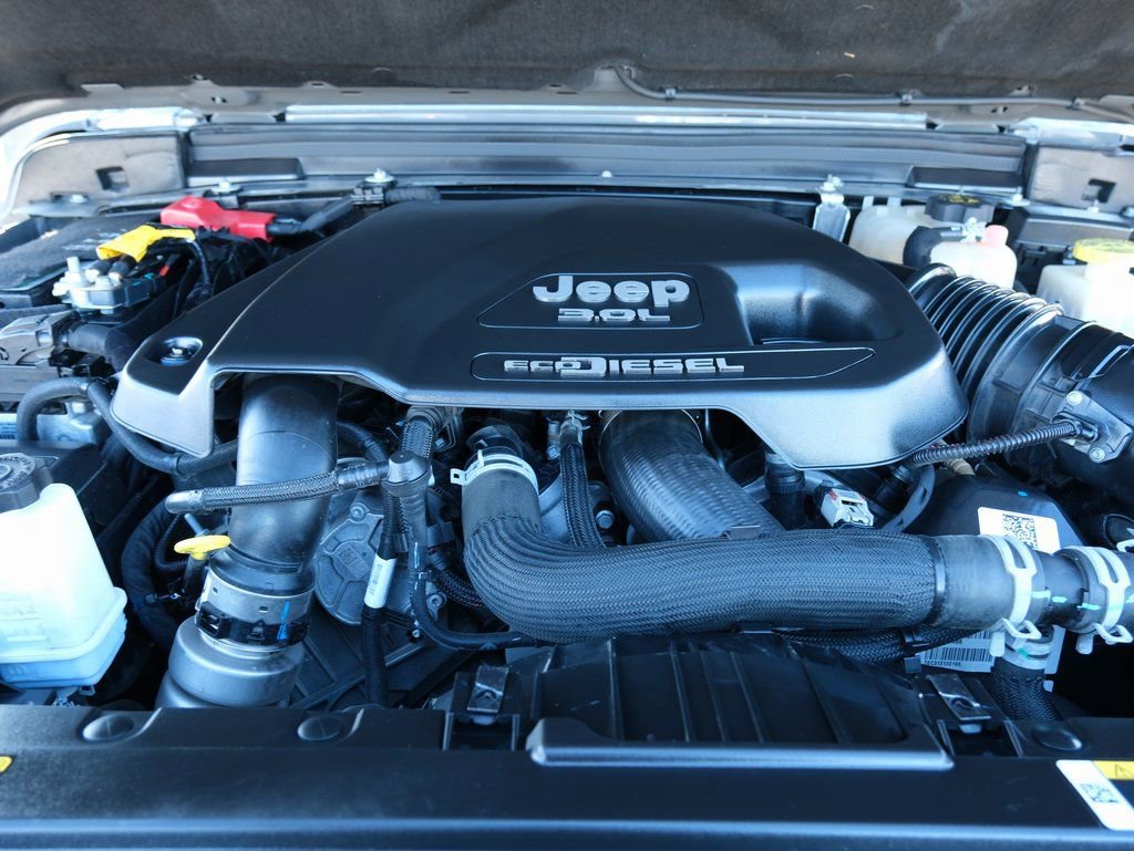 Used 2022 Jeep Gladiator Overland image 31