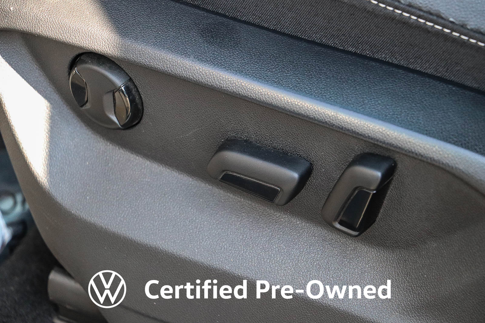 Certified 2022 Volkswagen Atlas SE FWD image 22