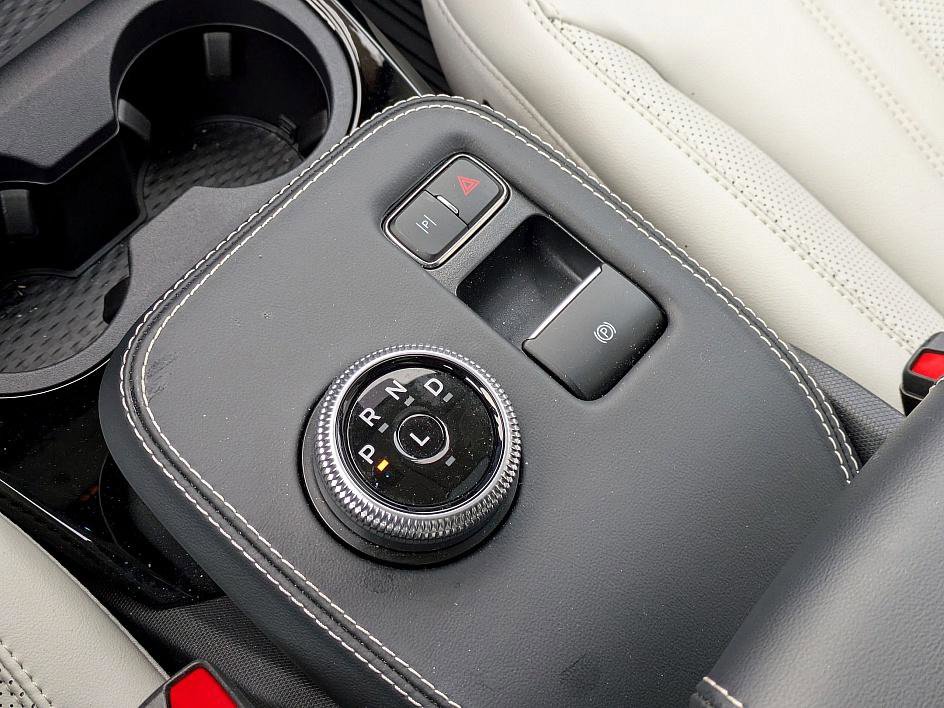 Used 2023 Ford Mustang Mach-E Premium image 26