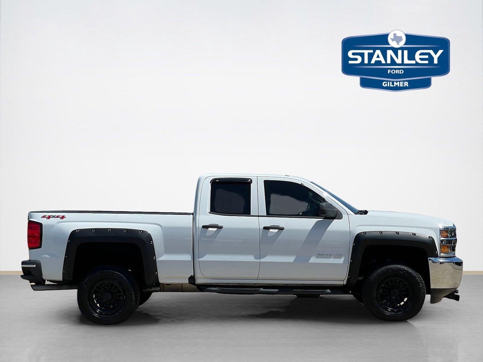Used 2017 Chevrolet Silverado 2500 W/T w/ WT Convenience Package AWD/4WD image 9