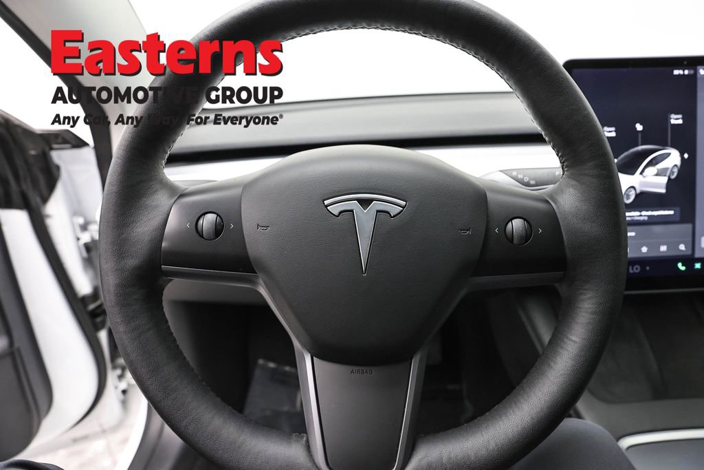 Used 2021 Tesla Model 3 Standard Range Plus image 10