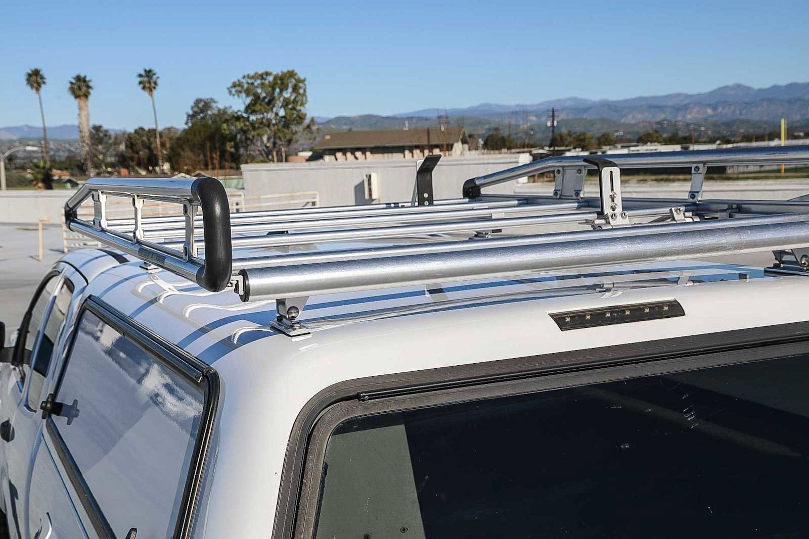 Certified 2018 Toyota Tacoma SR image 30