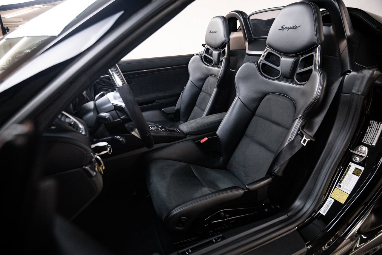 Certified 2022 Porsche 718 Boxster Spyder RWD image 5