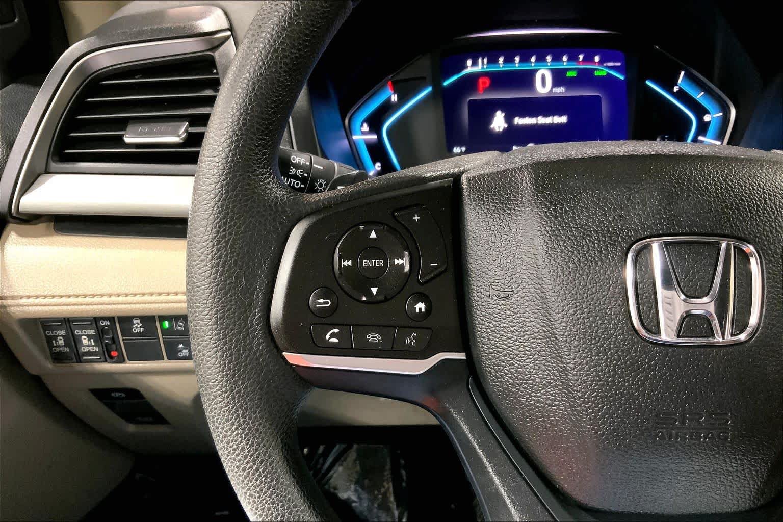Used 2018 Honda Odyssey EX image 24