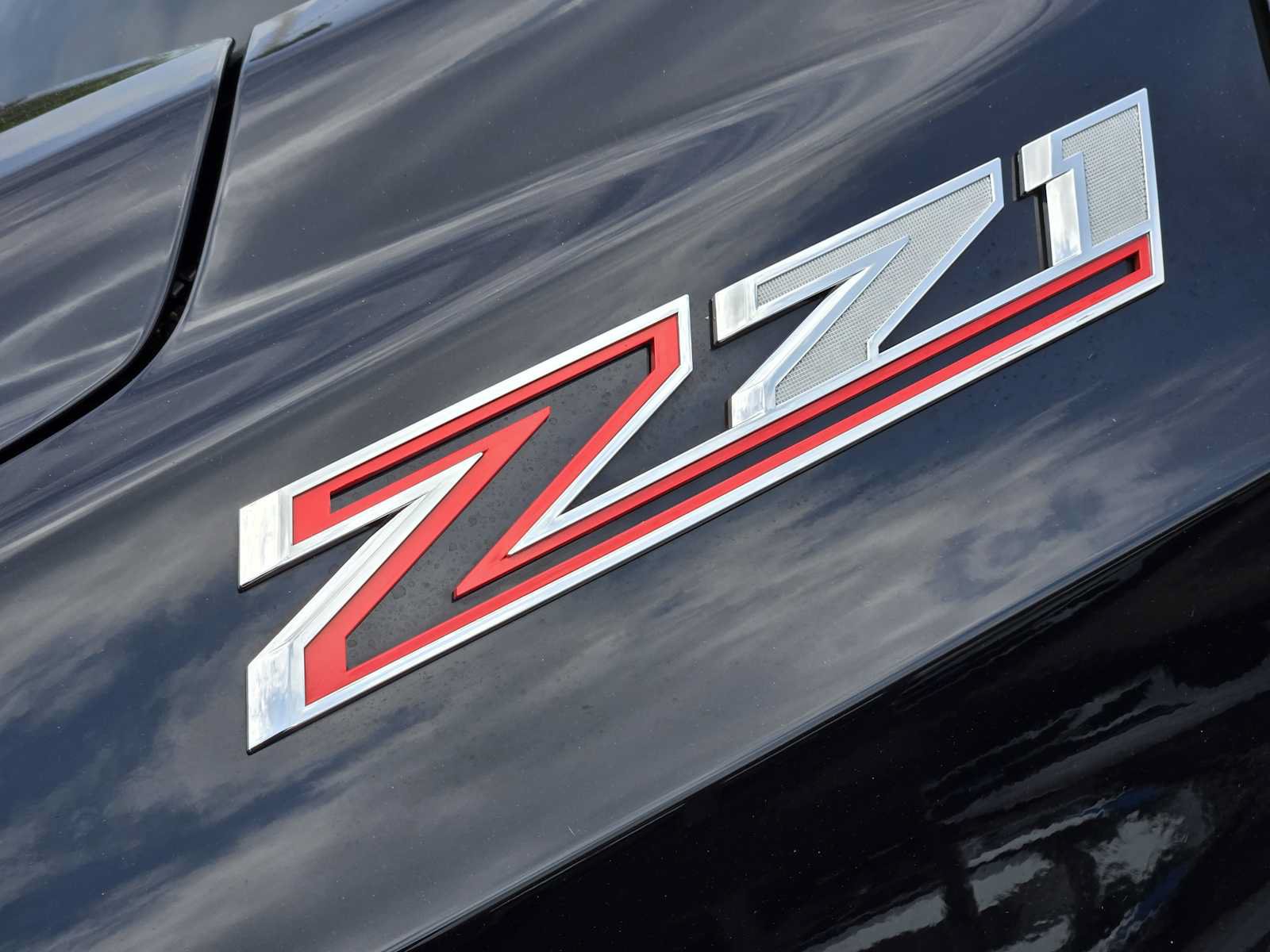 Certified 2023 Chevrolet Tahoe Z71 w/ Luxury Package AWD/4WD image 10