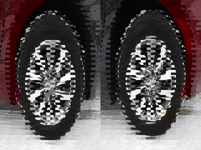 Used 2020 Chrysler Pacifica Touring-L Plus image 9