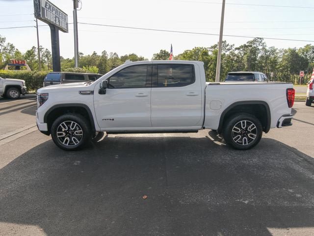 Used 2025 GMC Sierra 1500 AT4 w/ AT4 Premium Package AWD/4WD image 5