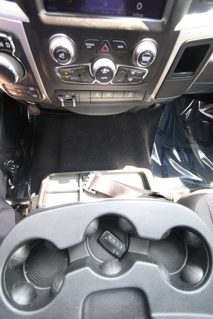 Used 2019 RAM 1500 Warlock AWD/4WD image 26