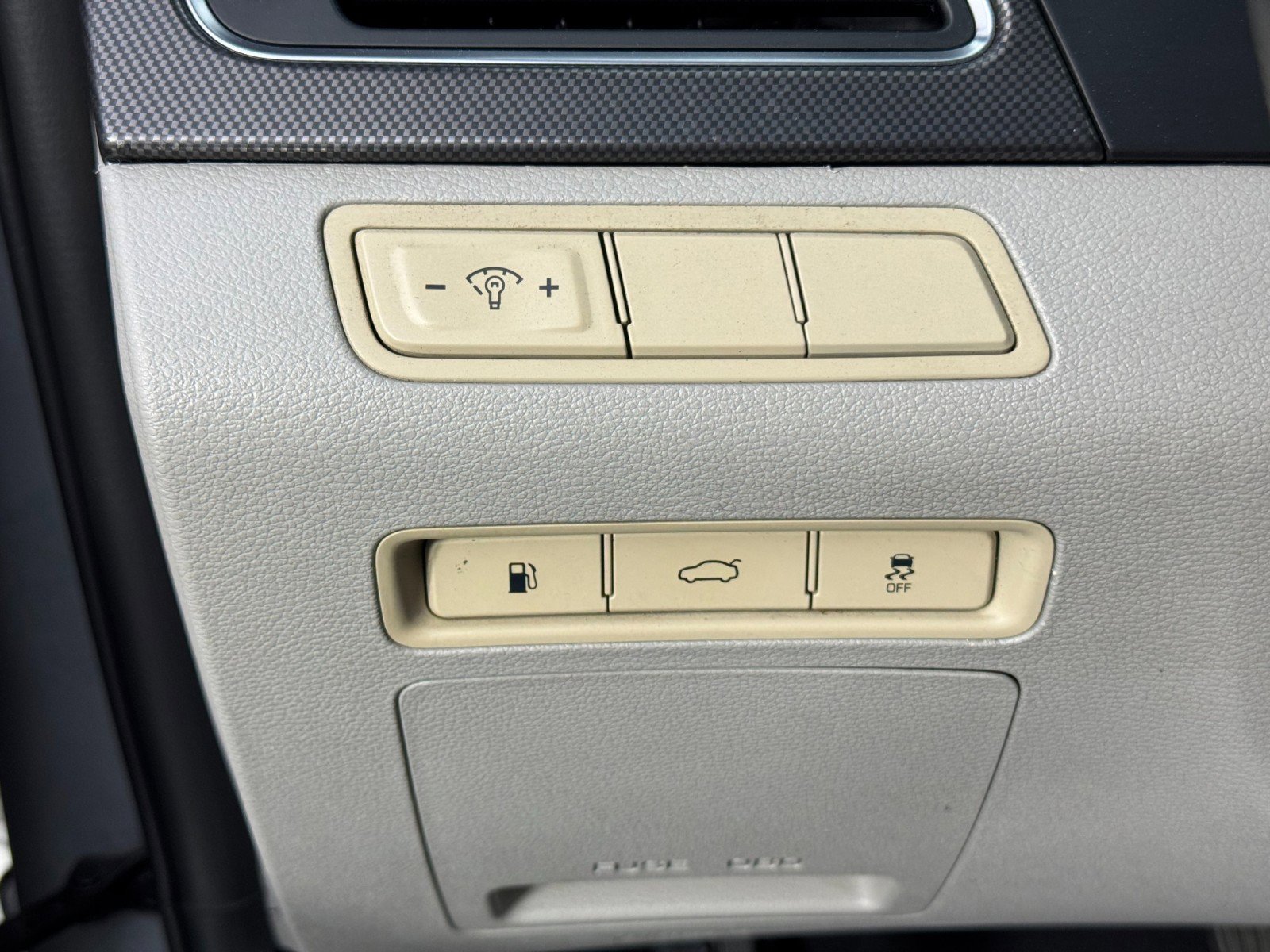 Used 2017 Hyundai Sonata Sport w/ Cargo Package image 16