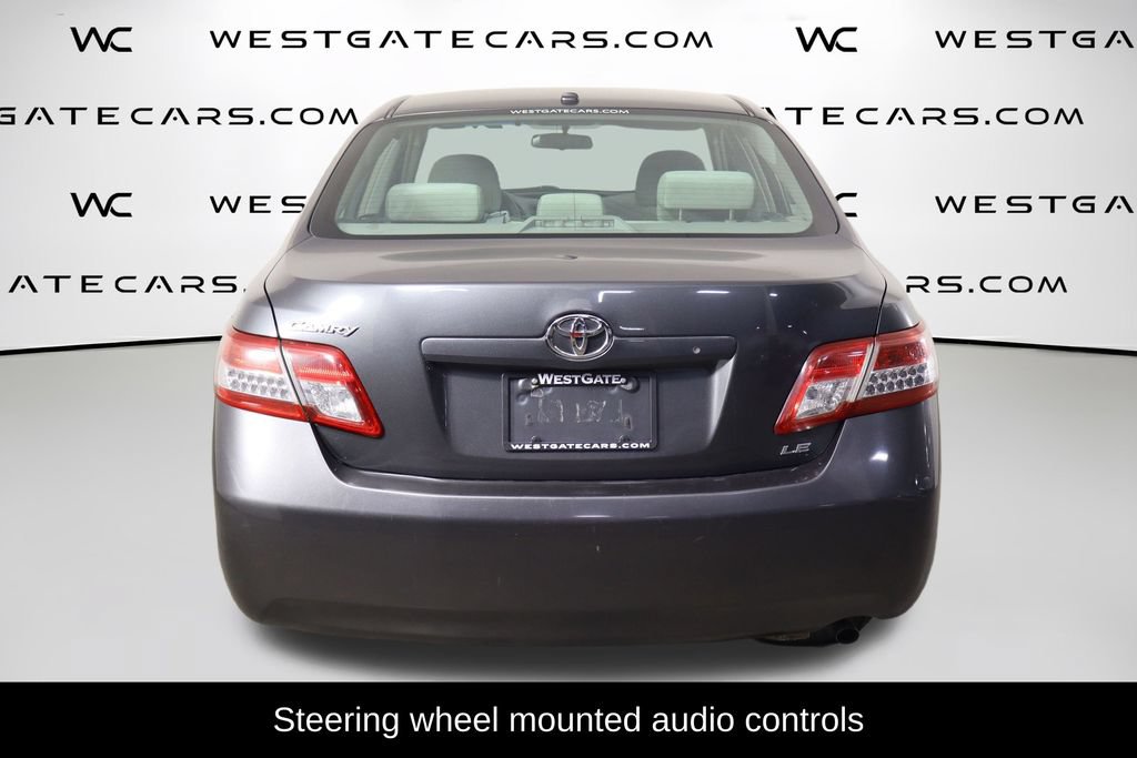 Used 2011 Toyota Camry LE FWD image 4