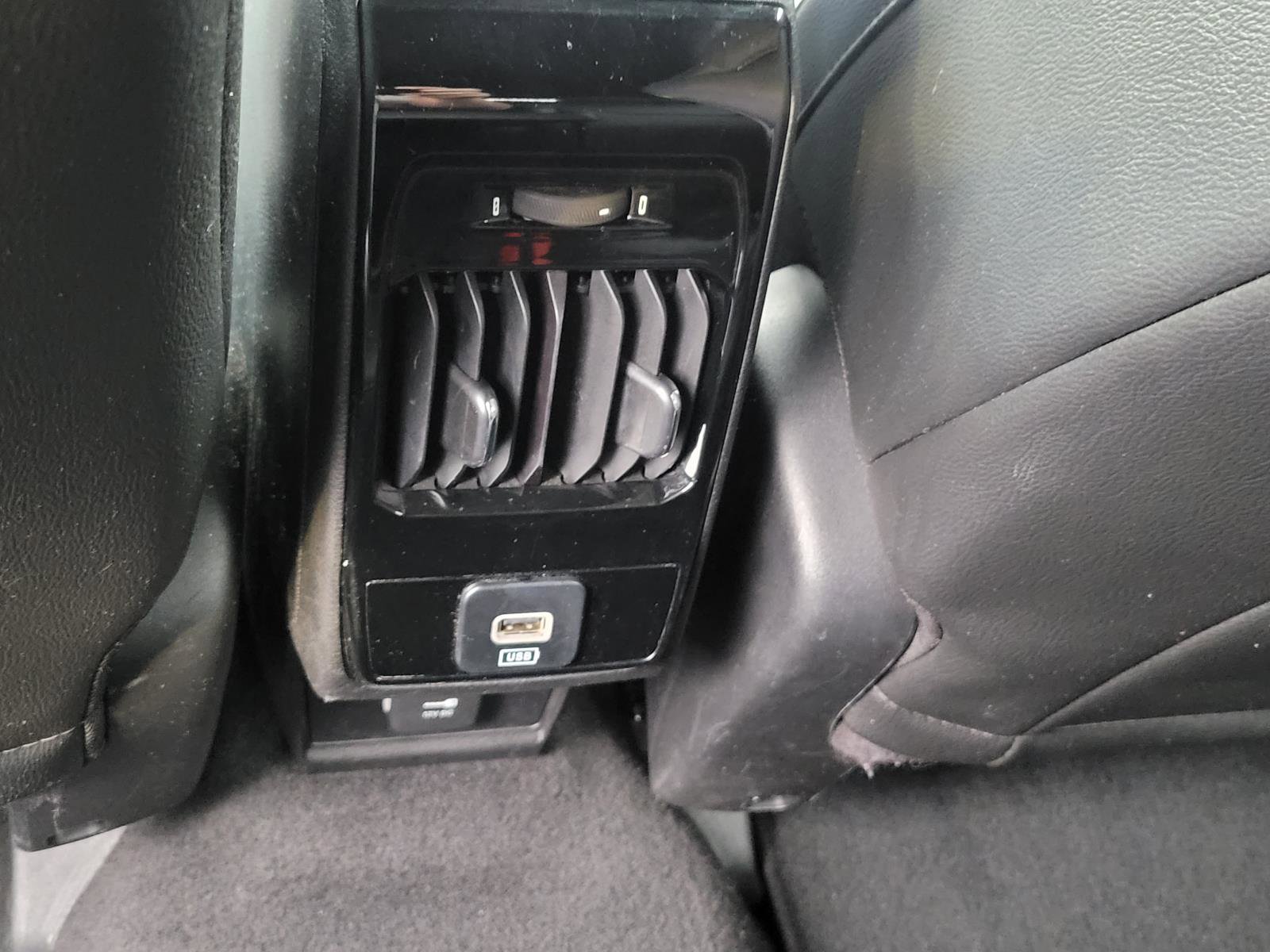 Used 2024 Jeep Compass Limited AWD/4WD image 24