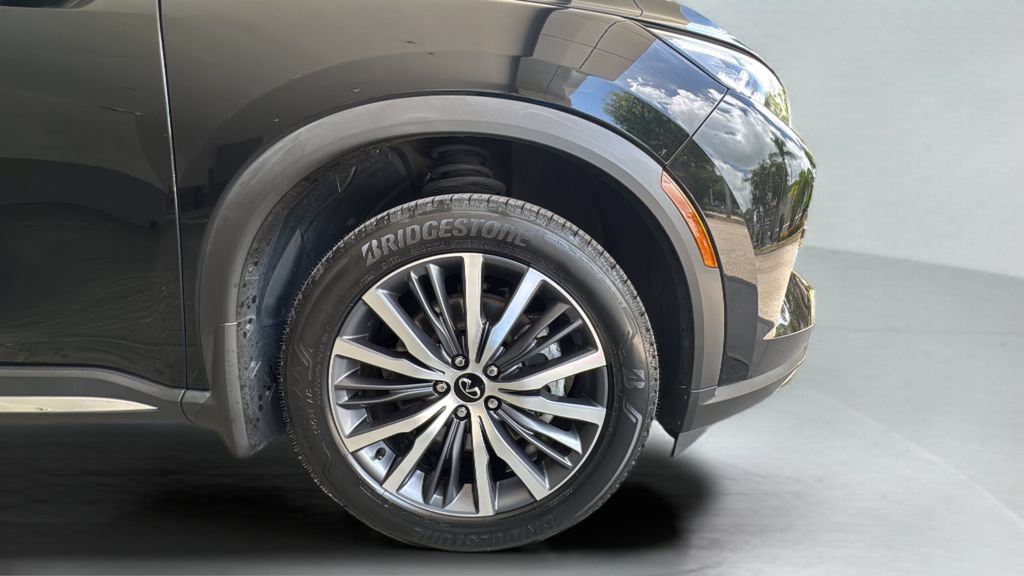 Used 2023 INFINITI QX60 Sensory AWD/4WD image 43