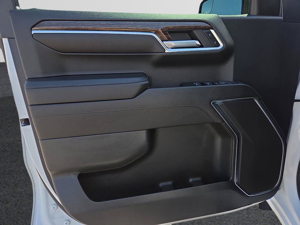 Used 2023 GMC Sierra 1500 Elevation RWD image 10