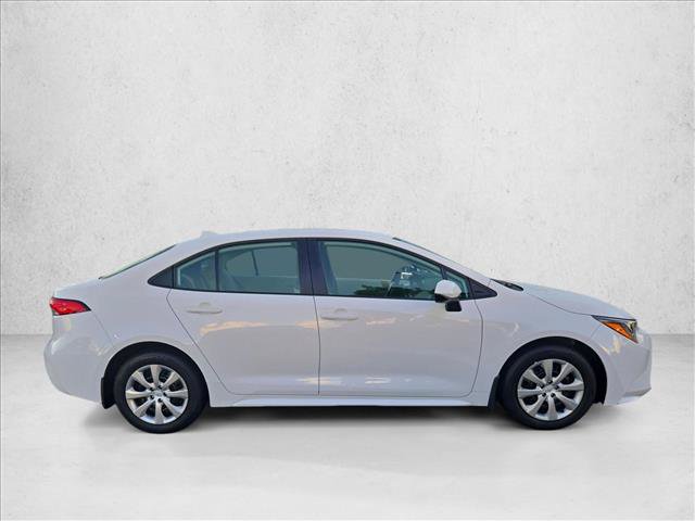 Used 2026 Toyota Corolla LE FWD image 4