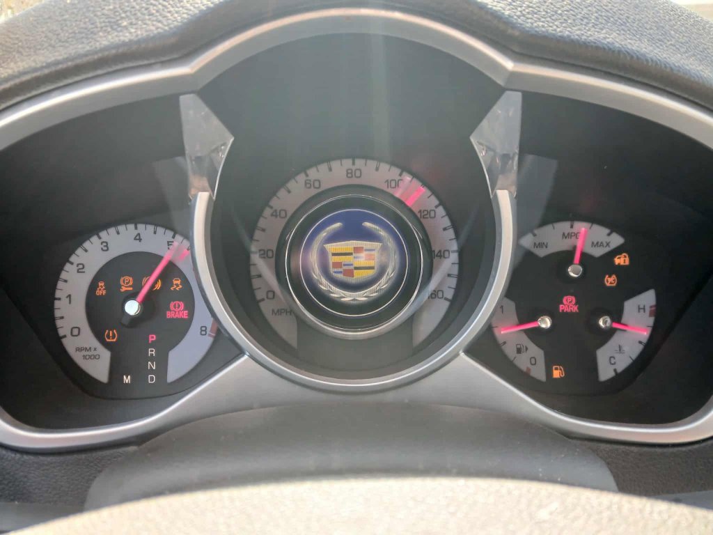 Used 2010 Cadillac SRX Luxury image 14