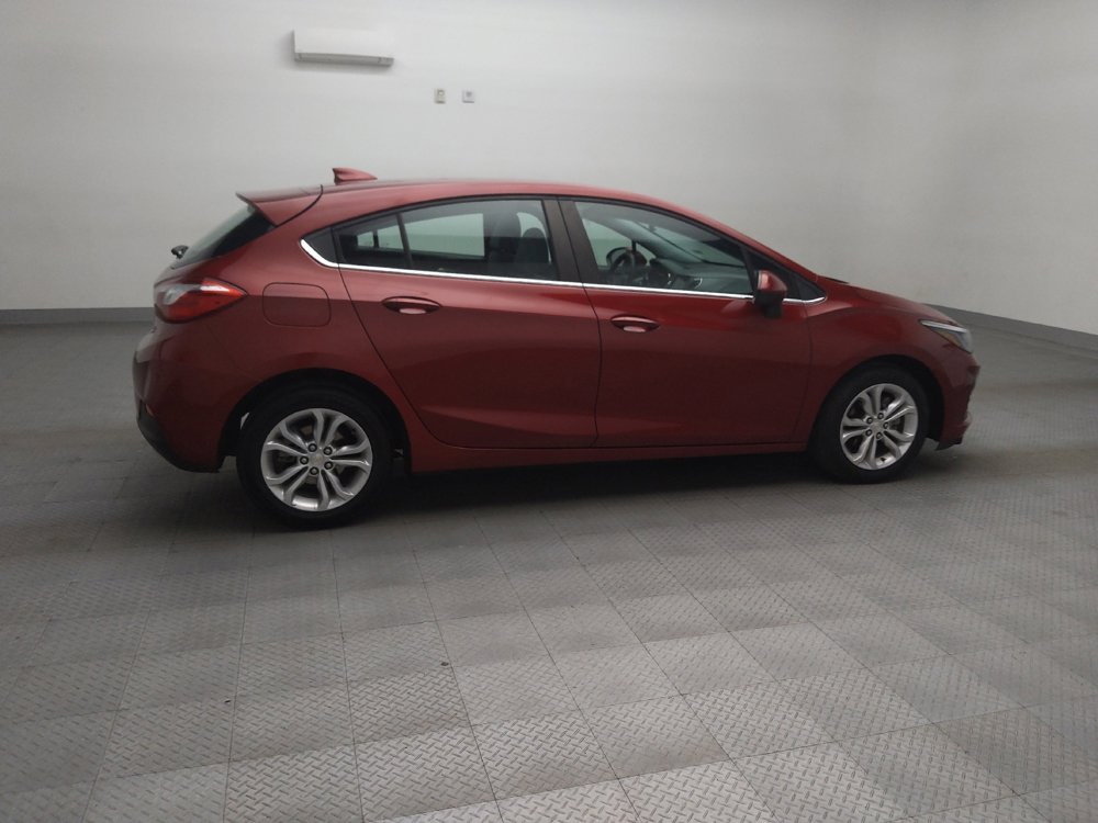 Used 2019 Chevrolet Cruze LT image 10