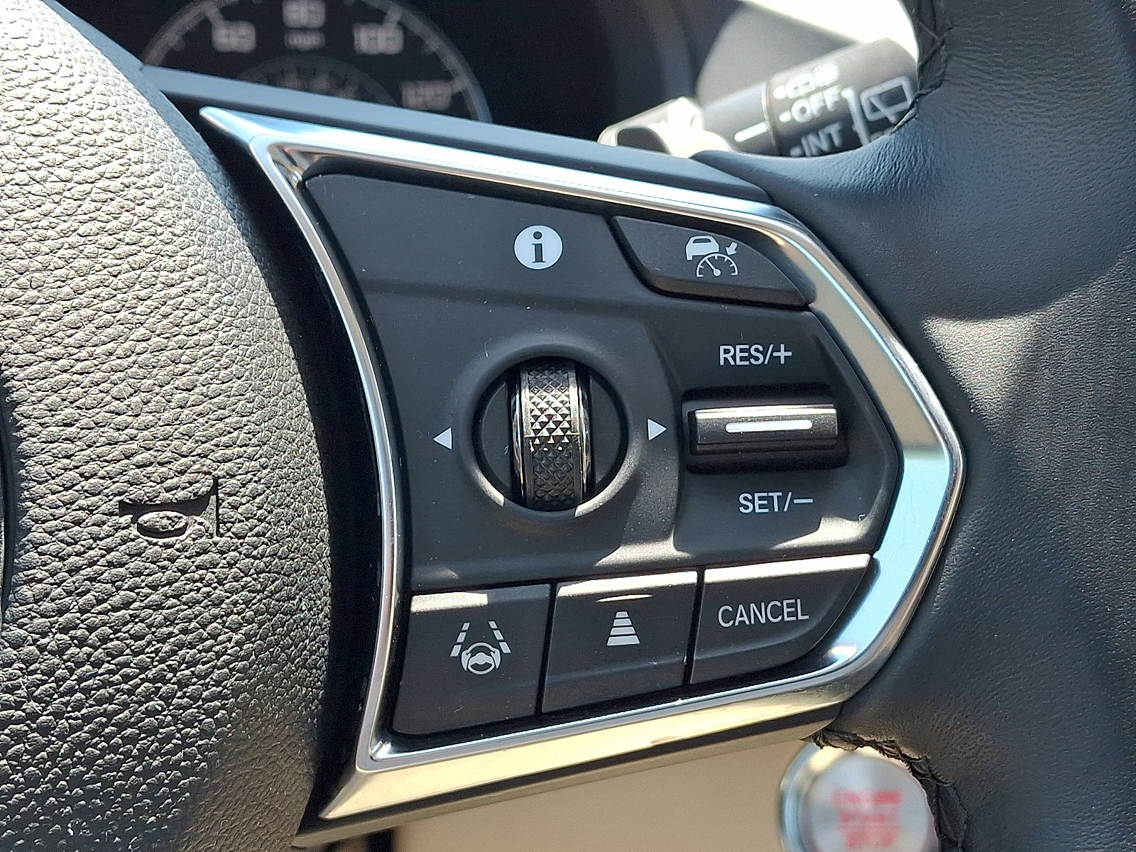 Certified 2023 Acura RDX AWD w/ Technology Package image 24