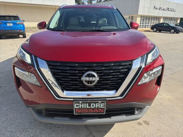 Used 2023 Nissan Rogue SV w/ SV Premium B Package FWD image 3
