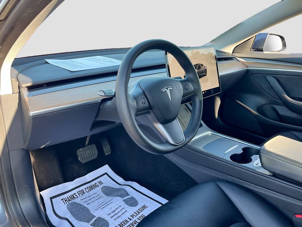 Used 2022 Tesla Model 3 Long Range AWD/4WD image 9