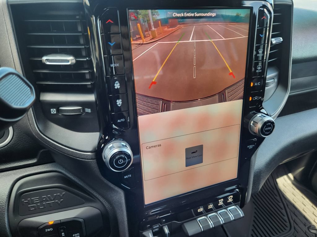 New 2026 RAM 2500 Tradesman AWD/4WD image 17