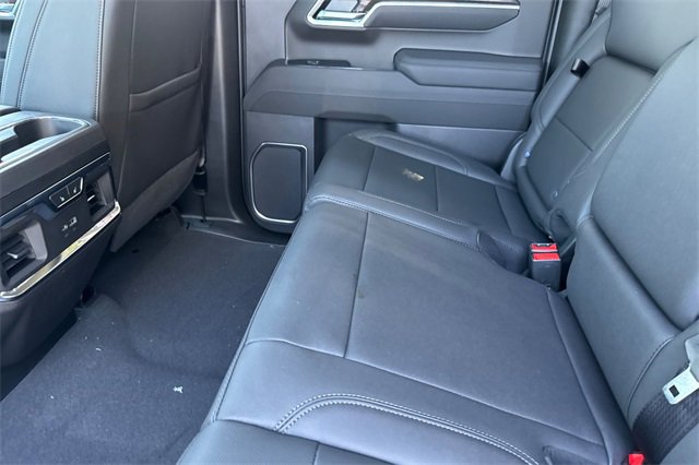 New 2026 GMC Sierra 1500 SLT w/ SLT Convenience Package image 13