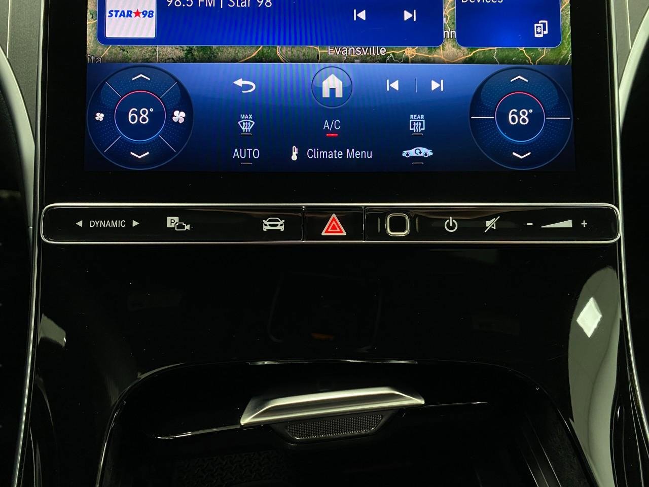 Certified 2025 Mercedes-Benz C 300 4MATIC Sedan image 25