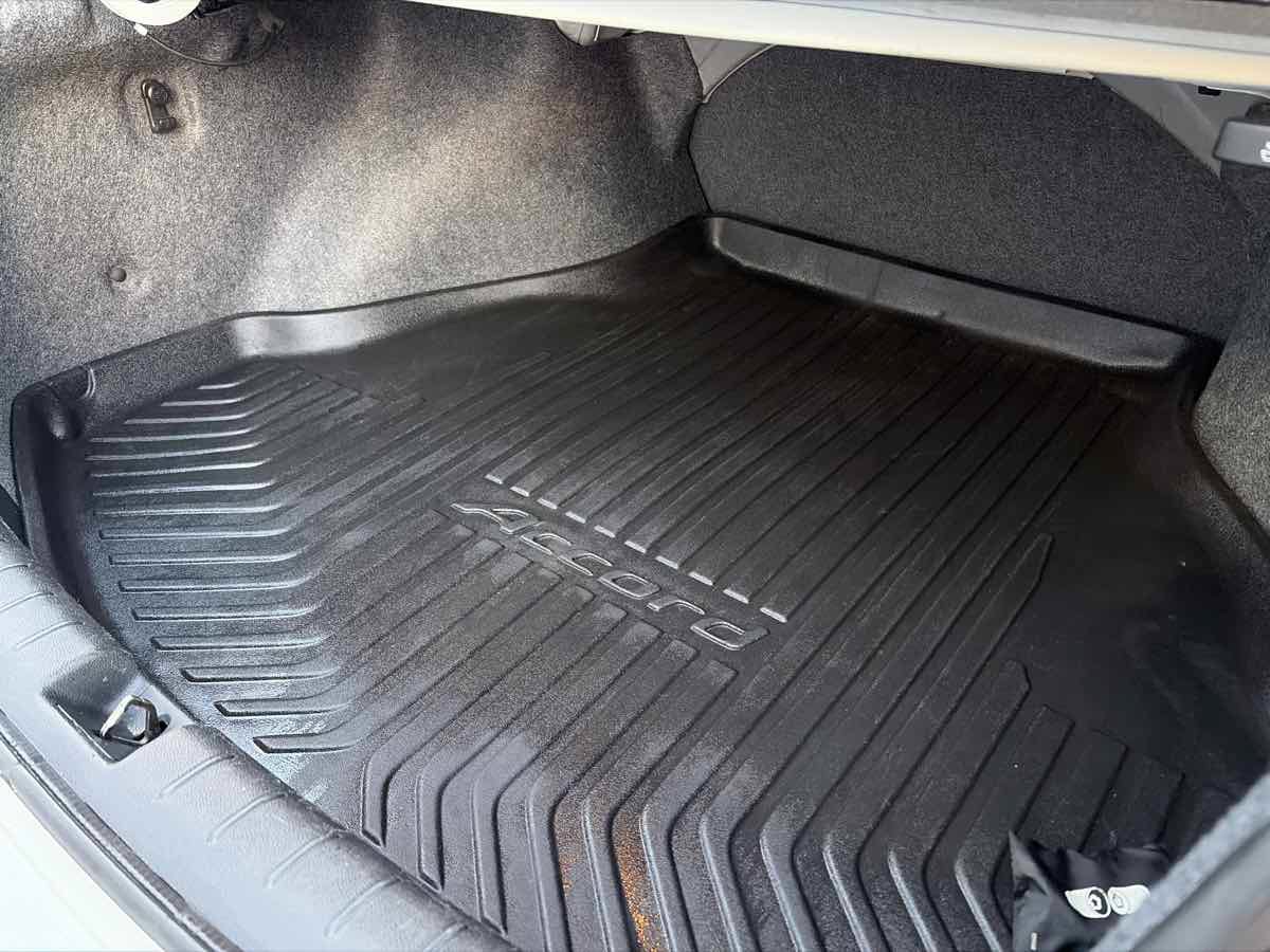 Used 2013 Honda Accord EX-L image 16