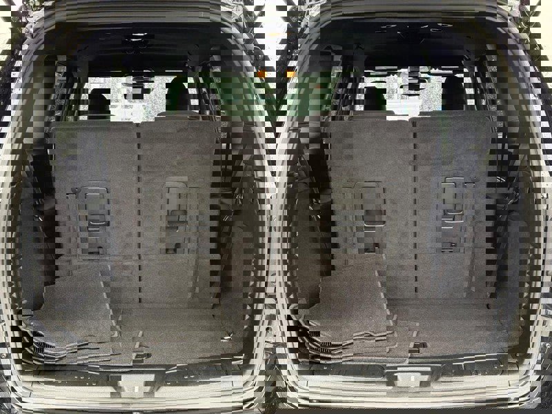 Used 2023 Dodge Durango GT image 6