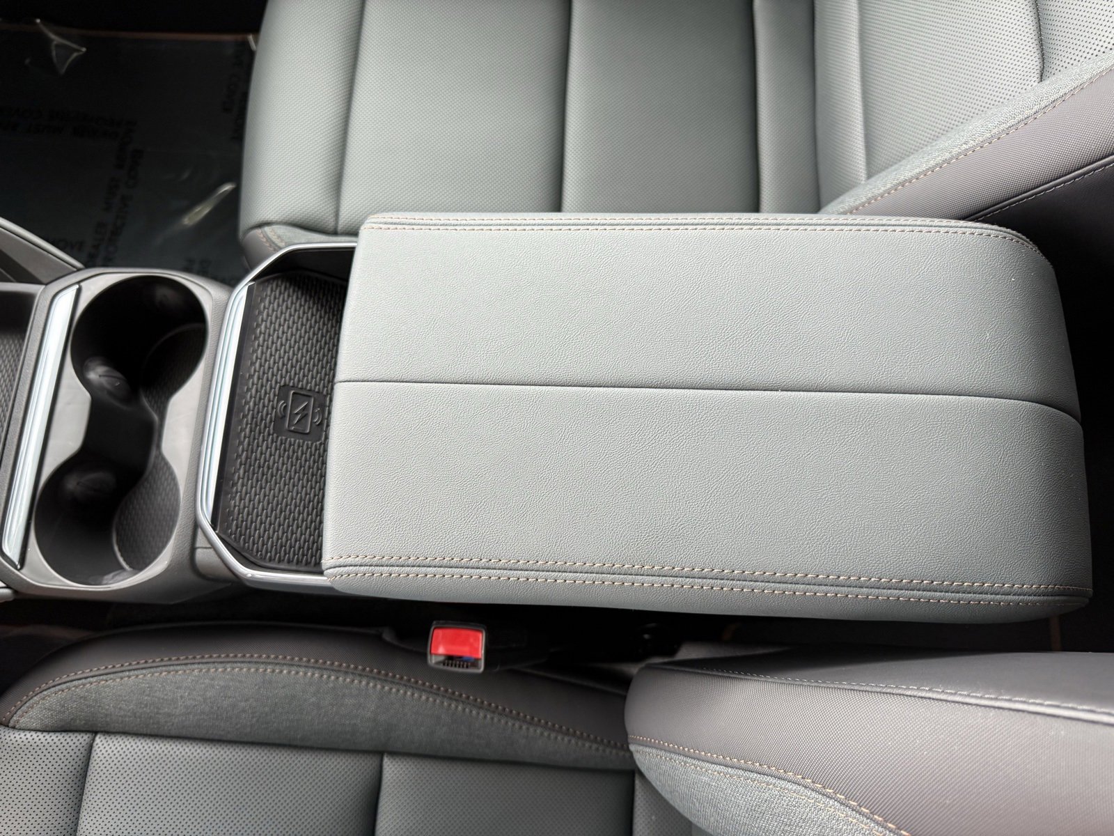 New 2026 GMC Terrain AT4 w/ Convenience Package III image 22