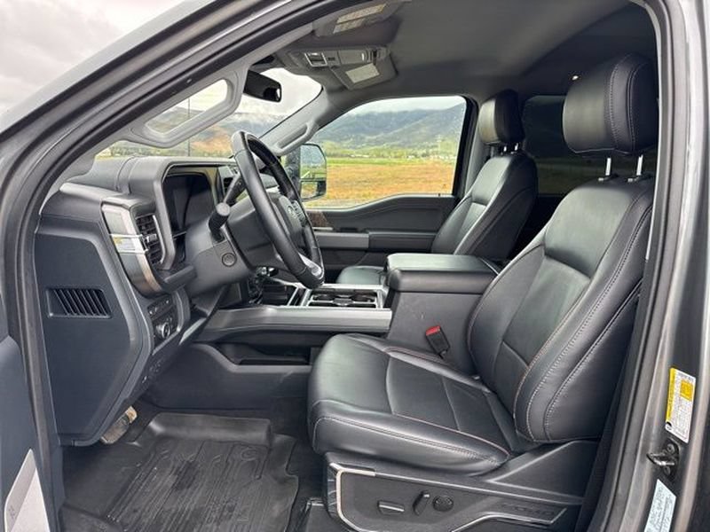 Used 2024 Ford F350 Lariat w/ Black Appearance Package AWD/4WD image 16