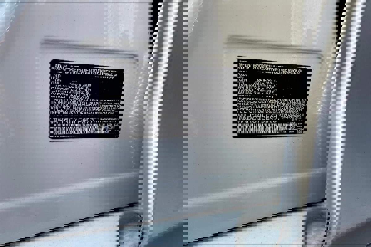 Used 2020 BMW 530i w/ Convenience Package image 33