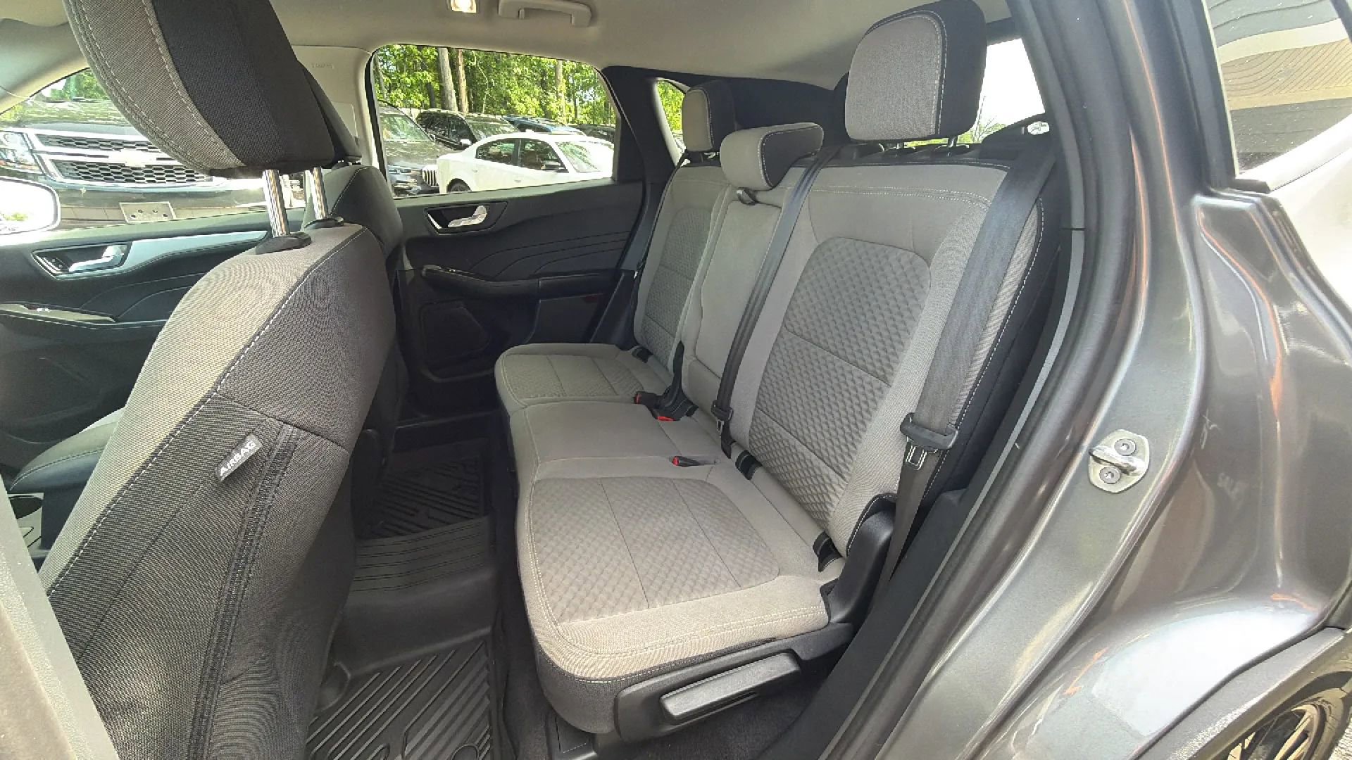 Used 2021 Ford Escape SE w/ SE Sport Appearance Package AWD/4WD image 20