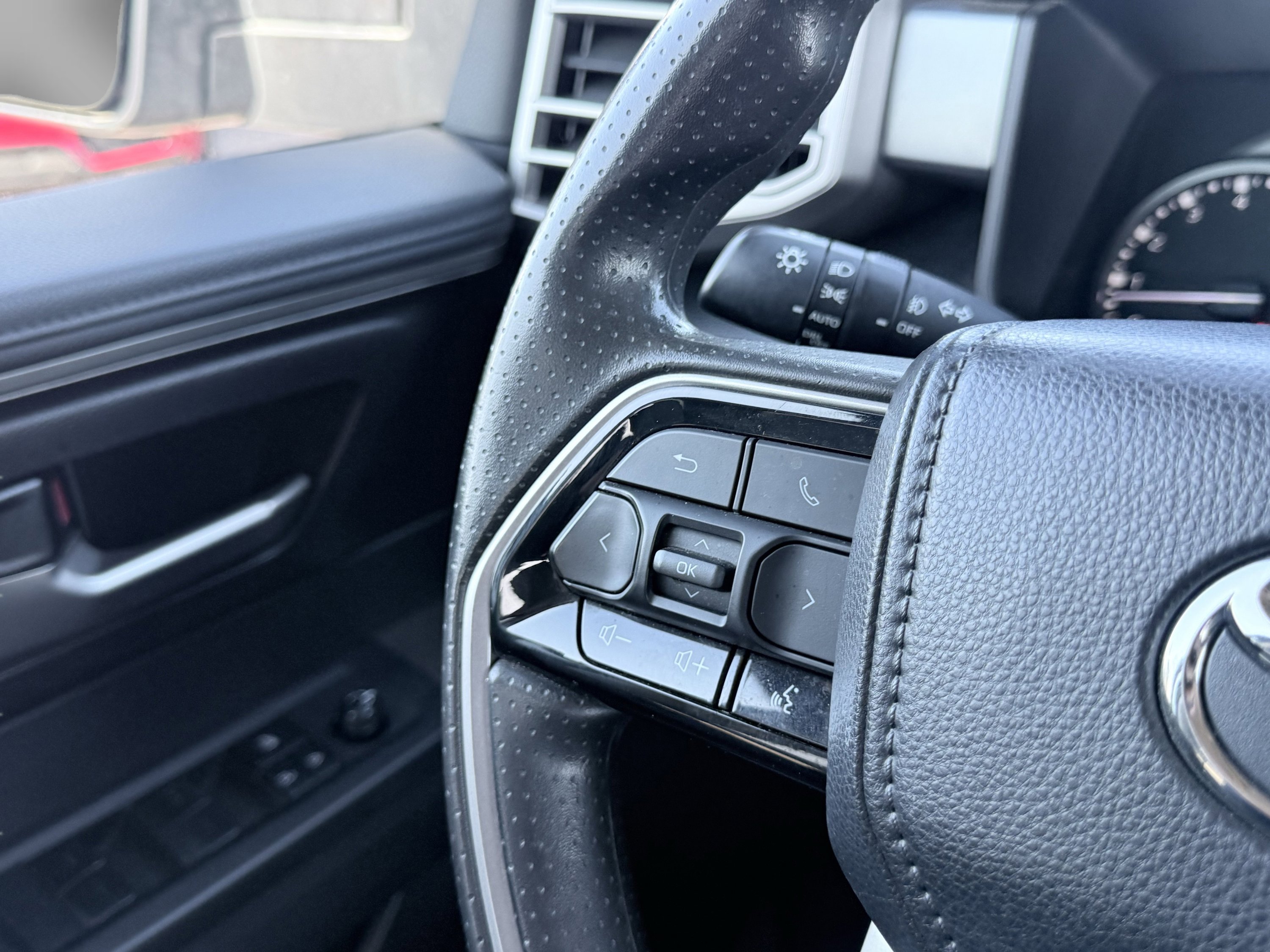 Used 2022 Toyota Tundra SR5 image 65