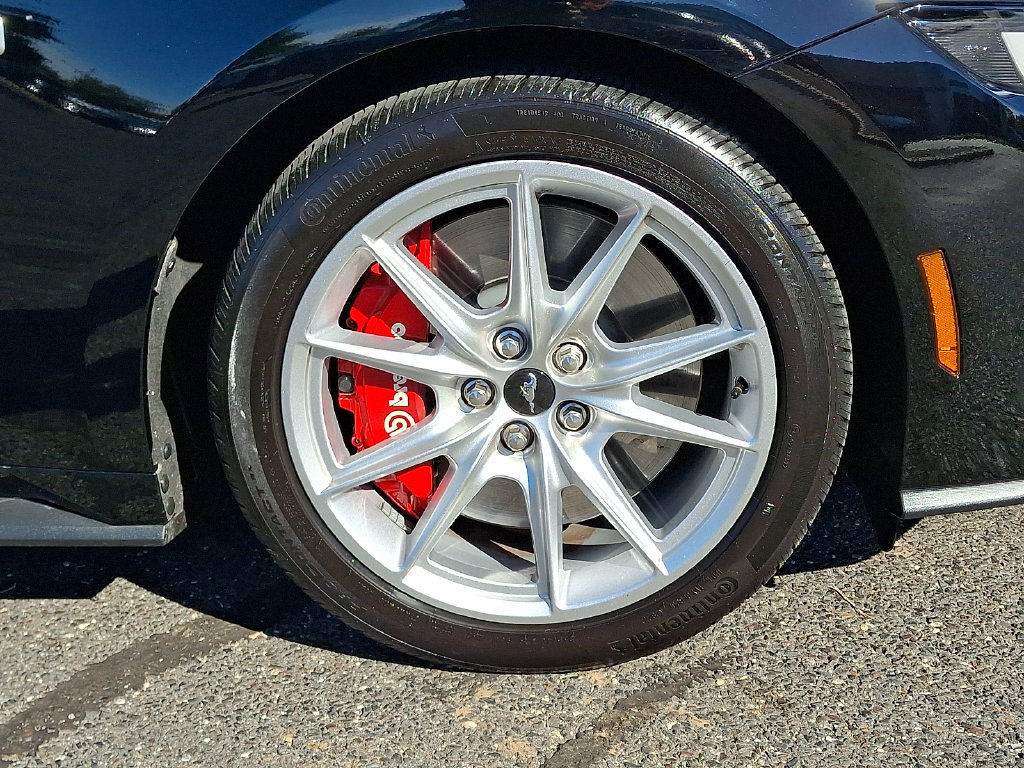 Used 2025 Ford Mustang GT Premium RWD image 11
