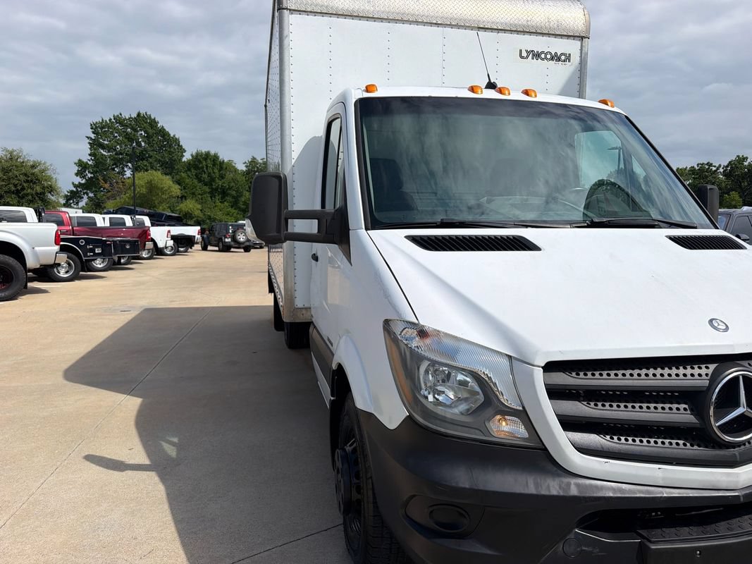 Used 2015 Mercedes-Benz Sprinter 3500 image 14
