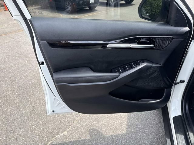 Used 2025 Kia Seltos S FWD image 13