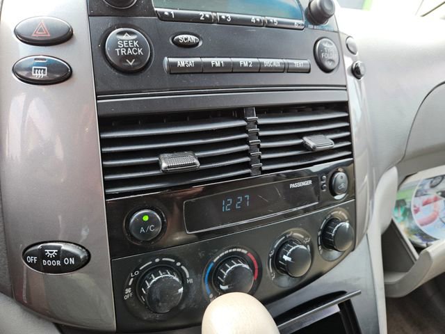 Used 2008 Toyota Sienna LE image 22