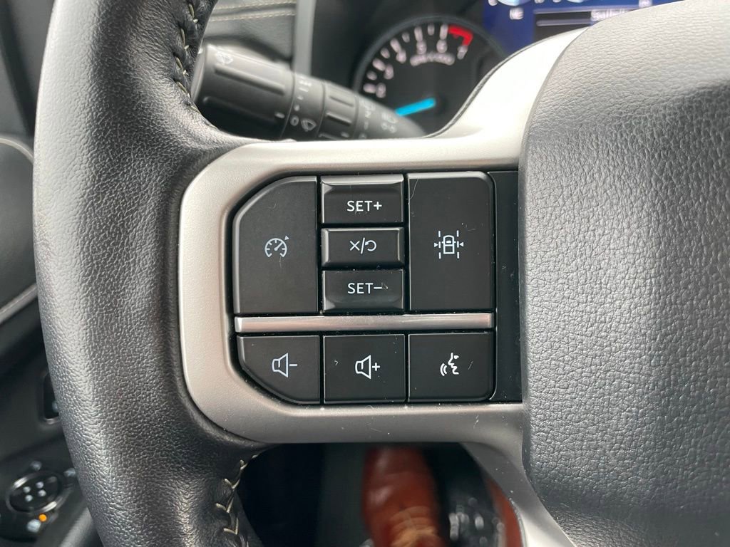 Used 2024 Ford Expedition XLT image 24