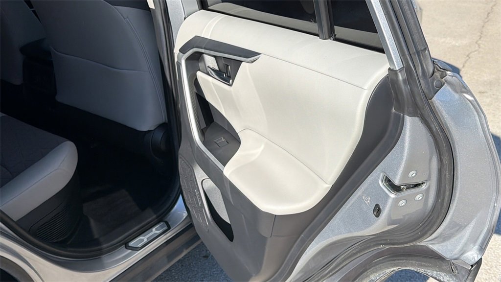 Certified 2021 Toyota RAV4 XLE image 41