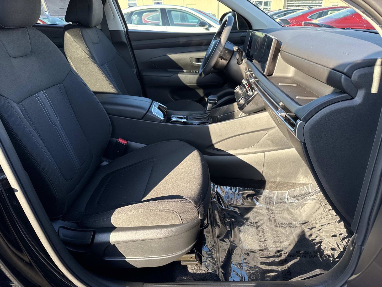 Certified 2025 Hyundai Tucson SEL image 20